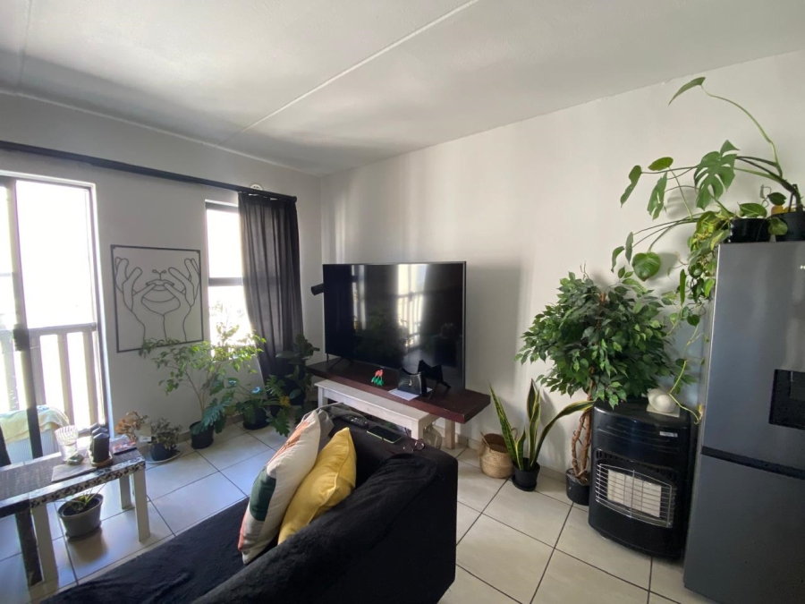 2 Bedroom Property for Sale in Parklands East Western Cape